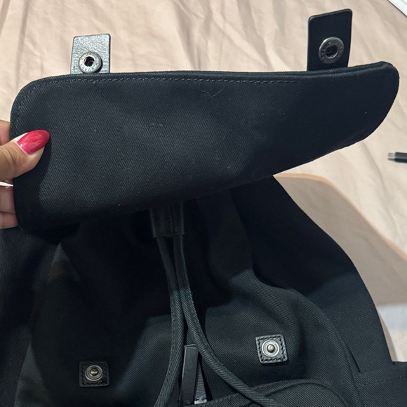 Everlane Backpack - Picture 5 of 15